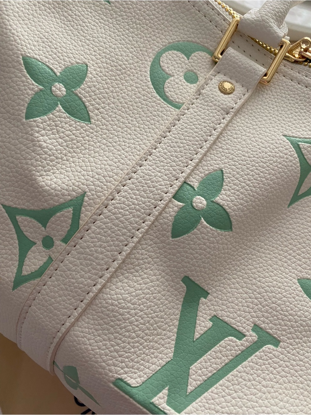 Louis Vuitton White & Mint Monogram Travel Duffel - Picture 3 of 14